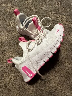Nike Women’s Free Metcon 6
